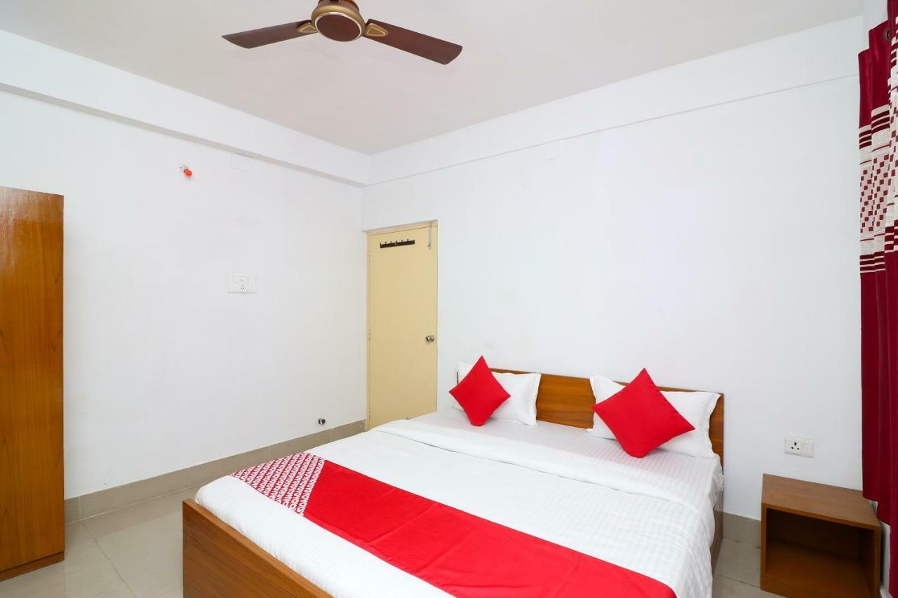 Oyo 30269 Amar Raj Inn Kalküta Dış mekan fotoğraf