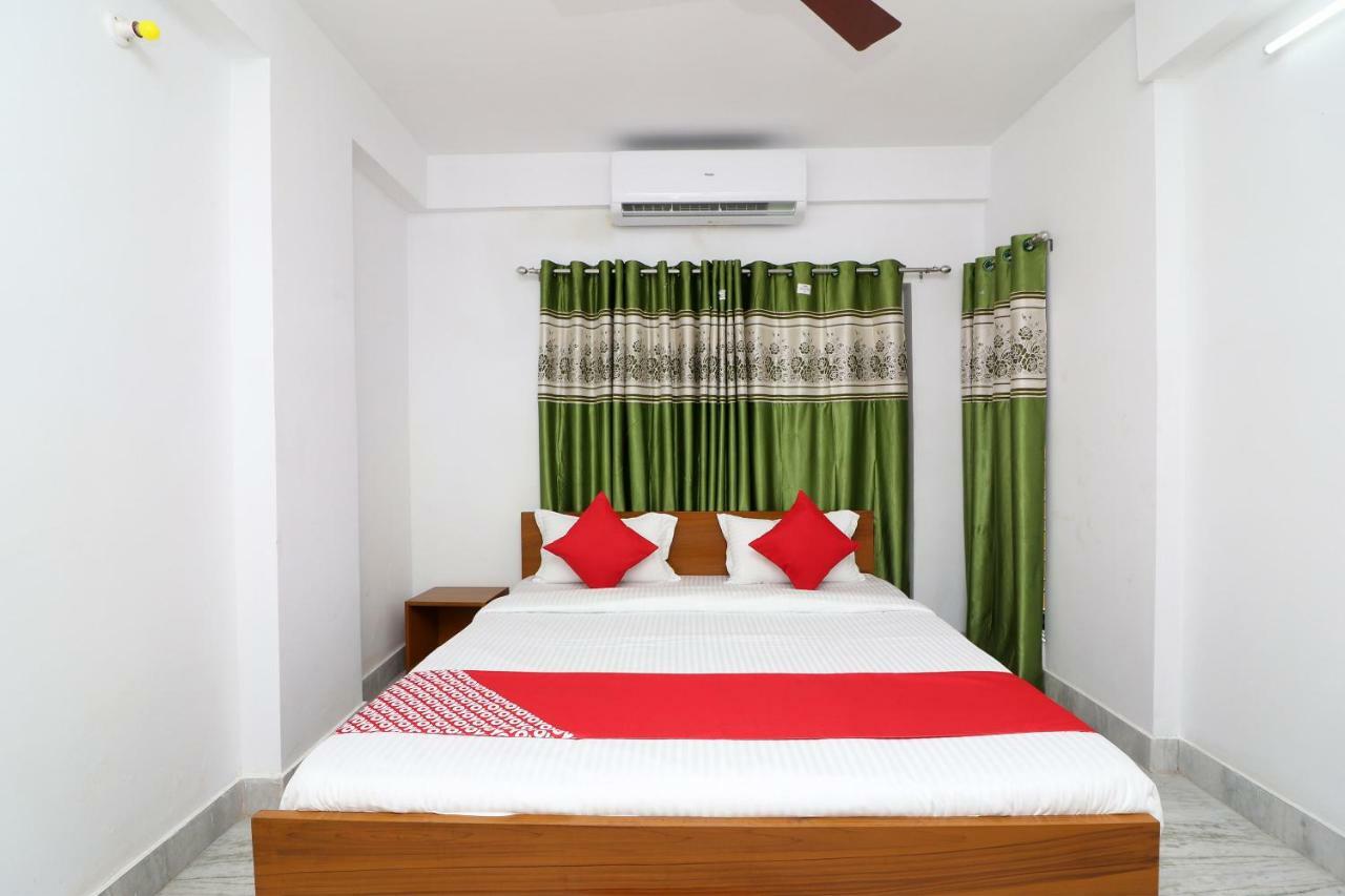 Oyo 30269 Amar Raj Inn Kalküta Dış mekan fotoğraf